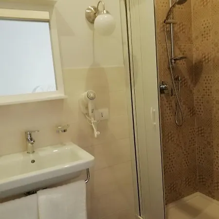 לינה וארוחת בוקר Il Gelsomino