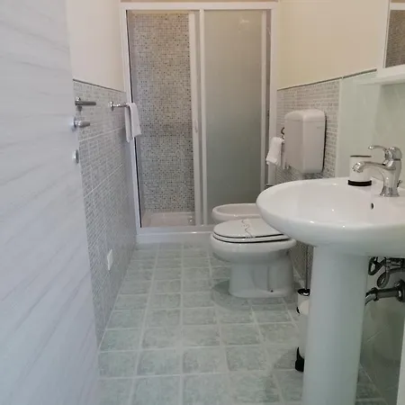 Il Gelsomino לינה וארוחת בוקר 3*