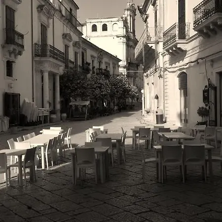 Il Gelsomino לינה וארוחת בוקר 3*