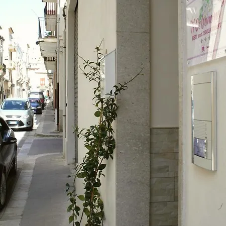 לינה וארוחת בוקר Il Gelsomino