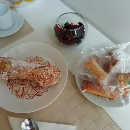 Il Gelsomino לינה וארוחת בוקר שיקלי